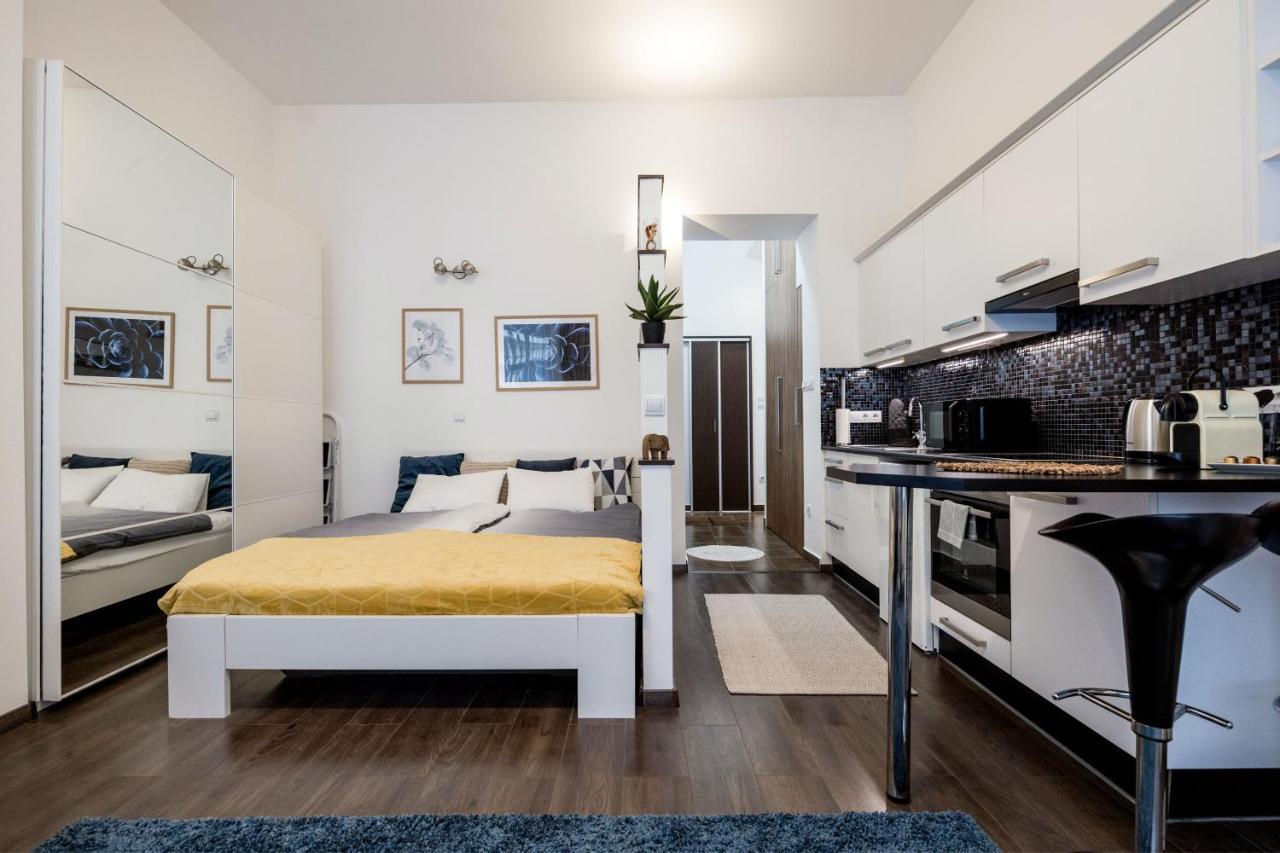 Stylish Downtown Studio Budapest Eksteriør bilde